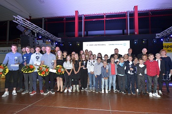 Nachwuchsmannschaft des Jahres: E-Junioren - SV BW Dermbach, 2. Platz: Jugendmannschaft - TT SV GW Immelborn, 3. Platz: D-Juniorinnen - Silvester Bad Salzungen
